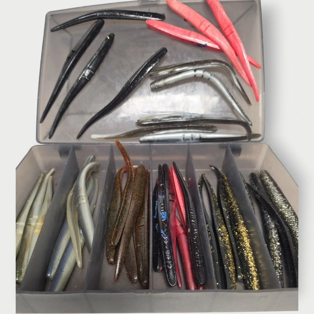 VINTAGE‎ Slug -Go Soft Fishing Lures in Bass Pro Shop Case NEW OLD STOCK NOS